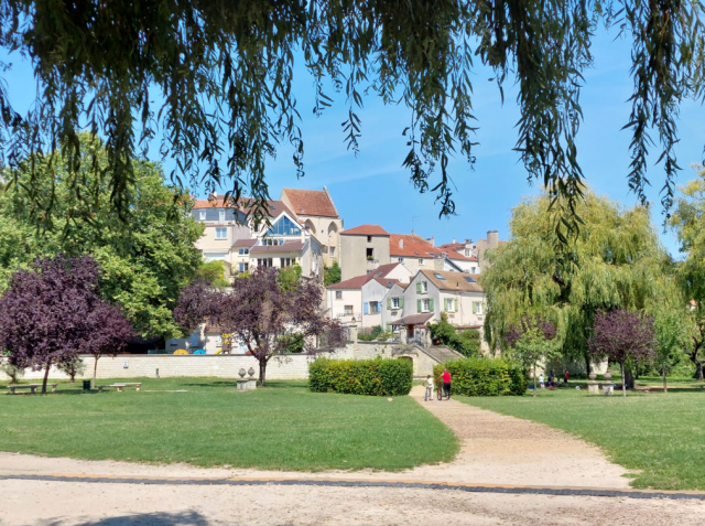 village-de-carri-res-sur-seine-8876