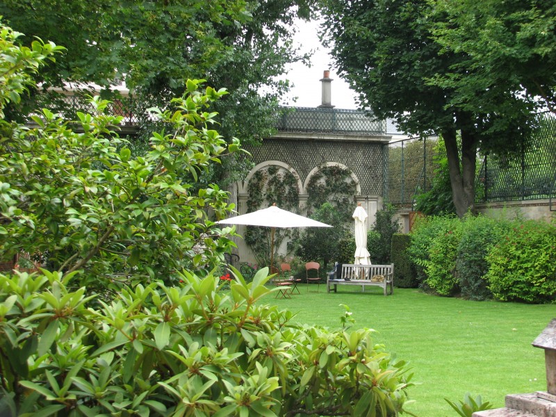 Hôtel de Noailles, jardin