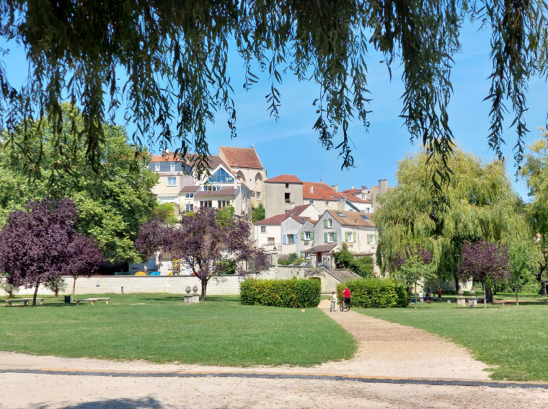 village-de-carri-res-sur-seine-8876 village-de-carri-res-sur-seine-8876